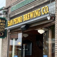Foto tomada en San Pedro Brewing Company  por Cortney M. el 9/22/2023