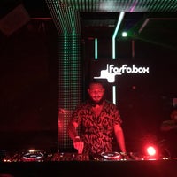 Photo prise au Fosfobox Bar Club par P373R le4/21/2019