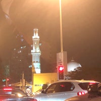 Photo taken at Omar bin Abdulaziz Mosque by Mohammad A. on 11/23/2017