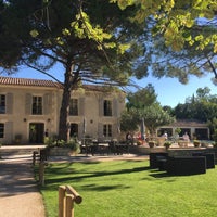 Foto tomada en Benvengudo Hotel Les Baux-de-Provence  por Anastasia C. el 9/7/2015