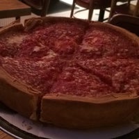 Photo taken at Giordano&amp;#39;s by Hilda R. on 1/27/2017