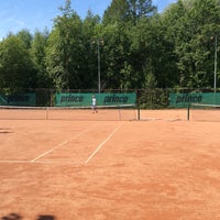 Photo taken at Теннисный комплекс парка «Дубки» by Юрий on 6/20/2015