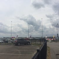 6/30/2017 tarihinde Eddie P.ziyaretçi tarafından Eindhoven Havalimanı (EIN)'de çekilen fotoğraf