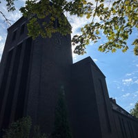 Photo taken at Friedenskirche Niederschöneweide by Cornell P. on 7/4/2022