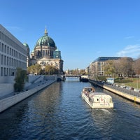 Photo taken at Rathausbrücke by Cornell P. on 11/2/2022