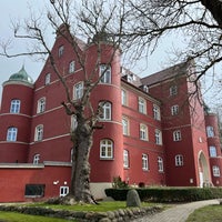 Foto diambil di Hotel Schloss Spyker oleh Cornell P. pada 4/11/2022