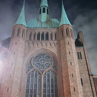 Photo taken at St. Elisabeth-Kirche by Cornell P. on 2/1/2023