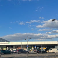 Photo taken at Bahnhof Berlin Gesundbrunnen by Cornell P. on 7/23/2022