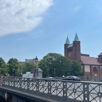 Photo taken at Gotzkowskybrücke by Cornell P. on 6/8/2023