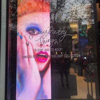 Photo taken at MAC Cosmetics by Sandrine A. on 11/15/2018
