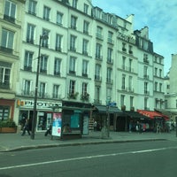 Photo taken at Rue Saint-Antoine by Sandrine A. on 6/16/2016