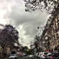 Photo taken at 19e arrondissement – Buttes Chaumont by Sandrine A. on 4/30/2017