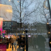 Photo taken at MAC Cosmetics by Sandrine A. on 12/30/2018
