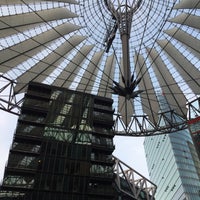 Photo taken at Das Center am Potsdamer Platz by Mademoiselle C. on 4/12/2016