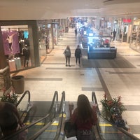 5/19/2019 tarihinde Randi J.ziyaretçi tarafından Oak Park Mall'de çekilen fotoğraf