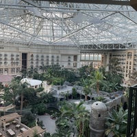 Photo taken at Gaylord Palms Resort &amp;amp; Convention Center by Nes on 2/9/2024