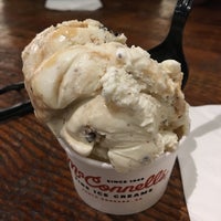 Photo taken at McConnell&amp;#39;s Fine Ice Creams by Jenny T. on 3/12/2020