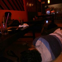 Review Bale Angkring