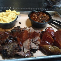 Photo taken at Bear&amp;#39;s Smokehouse by ᴡ S. on 4/21/2016