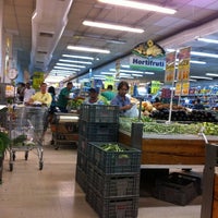 Photo taken at Supermercado Guanabara by Fabio P. on 9/29/2012