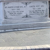 Photo taken at MLK Memorial by Lavon on 3/11/2023