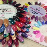 Das Foto wurde bei Студия ногтевого сериса nails ext. von Anastasia am 5/2/2015 aufgenommen