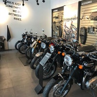 Photo taken at Triumph: Brit Bike by Jedsada on 4/19/2018