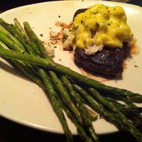 Photo taken at Outback Steakhouse by Dustin on 12/31/2012