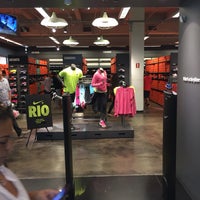 Photo taken at Nike Factory Store by Thiago D. on 5/11/2016
