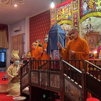 Photo taken at Wat Rat Burana by Kookish R. on 9/3/2022