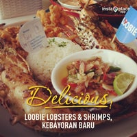 Photo taken at Loobie Lobsters &amp; Shrimps by fariz a. on 5/11/2013