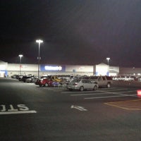 Photo taken at Walmart Supercenter by D R. on 11/23/2017