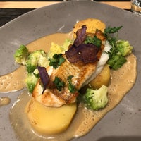 Photo taken at Restaurant Löwe im Kasino Leverkuen by Daniela on 2/15/2019