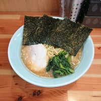 すけちゃんラーメン Ramen Restaurant すけちゃんラーメン Ramen Restaurant