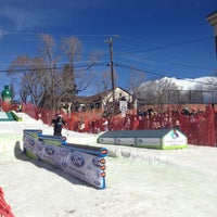 2/9/2014 tarihinde Mike R.ziyaretçi tarafından Dew Downtown Flagstaff'de çekilen fotoğraf