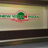 1/9/2013 tarihinde Stefanziyaretçi tarafından New York Pizza Zoetermeer'de çekilen fotoğraf