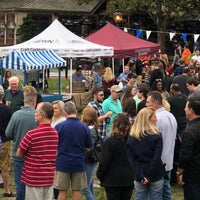 10/12/2019 tarihinde Ray L.ziyaretçi tarafından Chaddsford&amp;#39;s Bottle Shop &amp;amp; Tasting Room at Penn&amp;#39;s Purchase'de çekilen fotoğraf