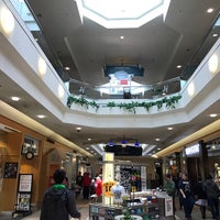 1/21/2017 tarihinde Rafael A.ziyaretçi tarafından Hanes Mall'de çekilen fotoğraf