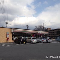 Photo taken at 7-Eleven by Kudoh K. on 12/31/2012