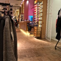 pull and bear mecca mall