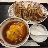 Photo taken at Gyoza Ohsho by Machinegundandi S. on 1/28/2023