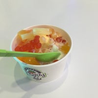 5/15/2016にИлья Н.がYogurt Frenzyで撮った写真