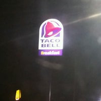 Photo taken at Taco Bell by Dre I. on 9/9/2016
