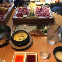 3/23/2018 tarihinde Arun N.ziyaretçi tarafından Wharo Korean BBQ'de çekilen fotoğraf