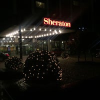 Das Foto wurde bei Sheraton Essen Hotel von Dietmar am 1/5/2016 aufgenommen