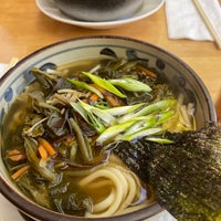 Photo taken at Cha-Ya Vegetarian Japanese Restaurant by Jessica L. on 5/14/2022