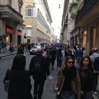 Photo taken at Via del Corso by Maxio75 on 4/26/2013