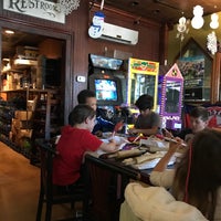 12/16/2018 tarihinde Ashley B.ziyaretçi tarafından Prosciutto&amp;#39;s Pizzeria &amp;amp; Pub'de çekilen fotoğraf