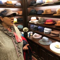 2/17/2019にZachary B.がGoorin Bros. Hat Shopで撮った写真