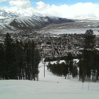 Das Foto wurde bei Snow King Ski Area and Mountain Resort von Joe E. am 3/18/2014 aufgenommen